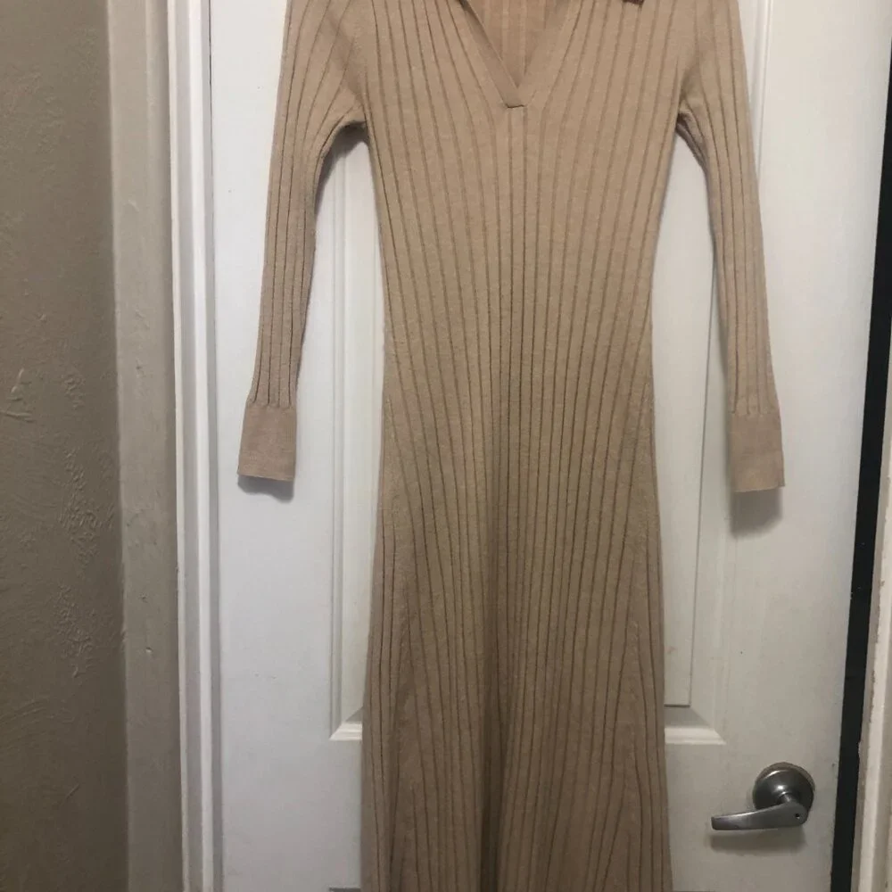 Womans Loft Max Sweater Dress Small Brown Long Sleeve Collar Cream - Picture 9 of 13